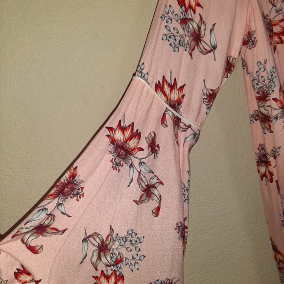 Pink Floral Kimono - Picture 2 of 7